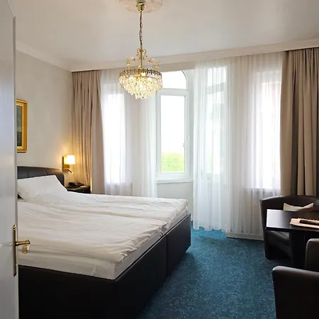 Beckröge 3*